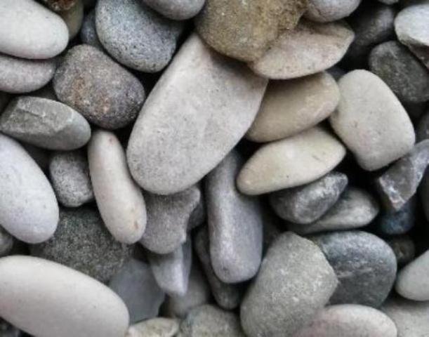 Где заказать гальку и каменную крошку с доставкой?  в Курске